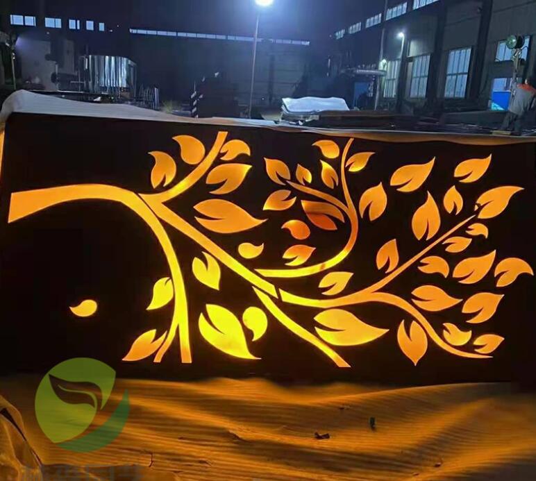 左贡耐候钢板灯箱