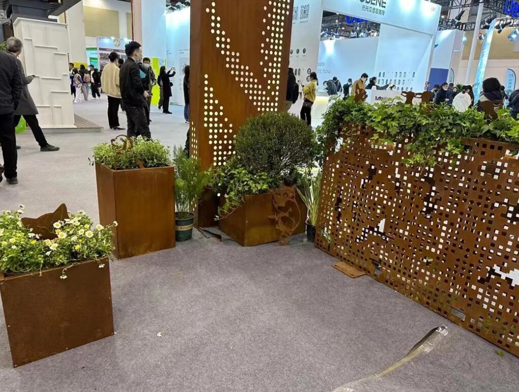 左贡耐候钢花箱